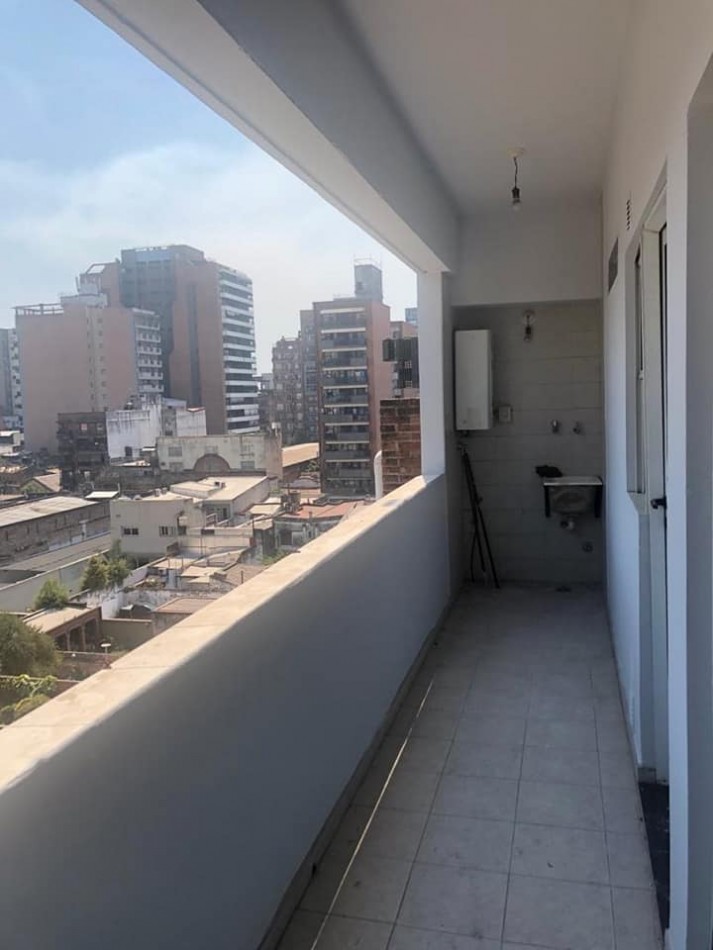  BALCARCE 500 PISO 5