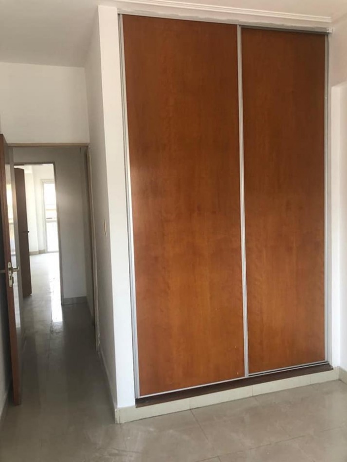  BALCARCE 500 PISO 5